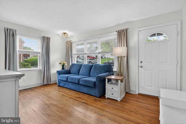446 LINCOLN AVE, Ephrata, PA 17522