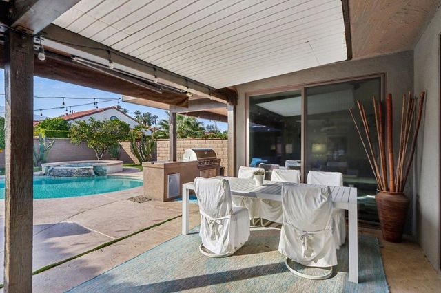 37223 Palmdale Road, Rancho Mirage, CA 92270