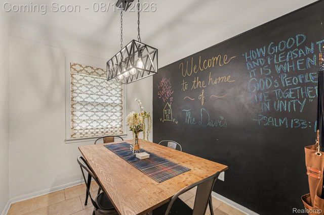 2090 Leblanc Street, Lincoln Park, MI 48146