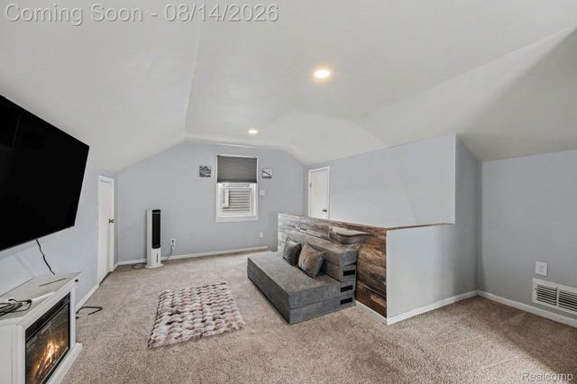 2090 Leblanc Street, Lincoln Park, MI 48146