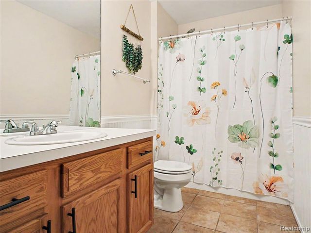 6467 Cranberry Drive, Holly, MI 48442