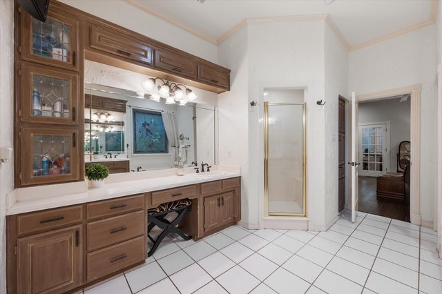 719 Morningside Drive, Mansfield, TX 76063