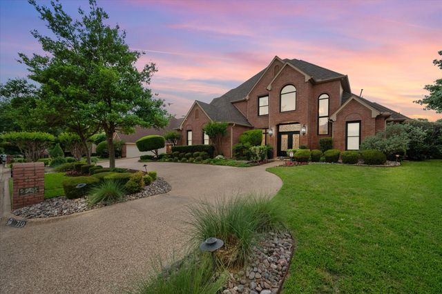 719 Morningside Drive, Mansfield, TX 76063