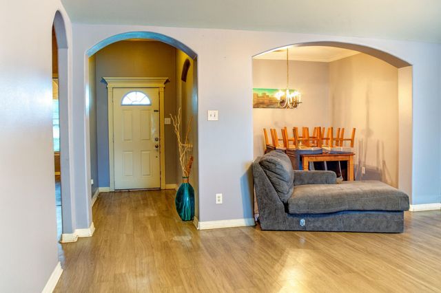 12015 Rosecroft Drive, Houston, TX 77048