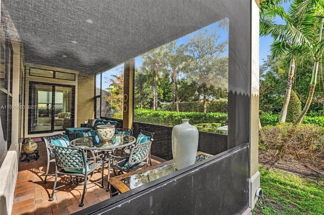 9172 E Leon Cir E, Parkland, FL 33076