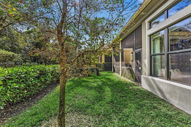 9172 E Leon Cir E, Parkland, FL 33076