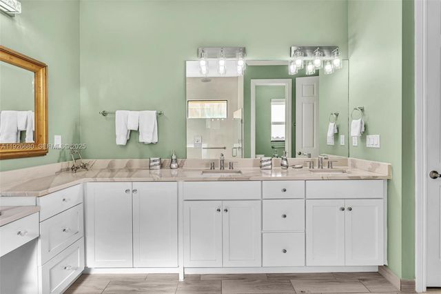 9172 E Leon Cir E, Parkland, FL 33076