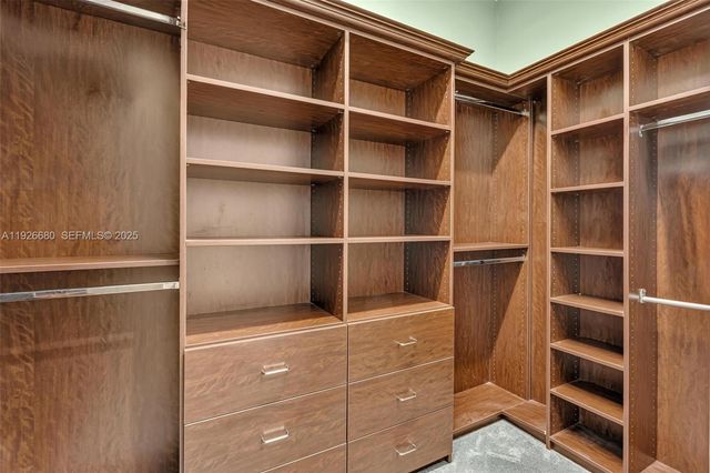 9172 E Leon Cir E, Parkland, FL 33076