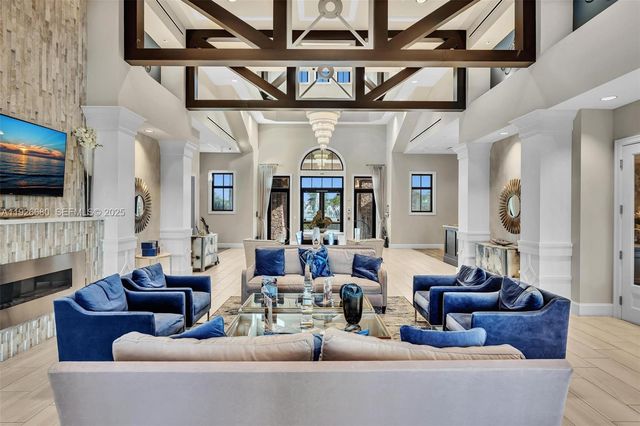 9172 E Leon Cir E, Parkland, FL 33076