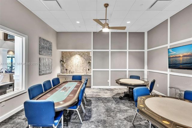 9172 E Leon Cir E, Parkland, FL 33076