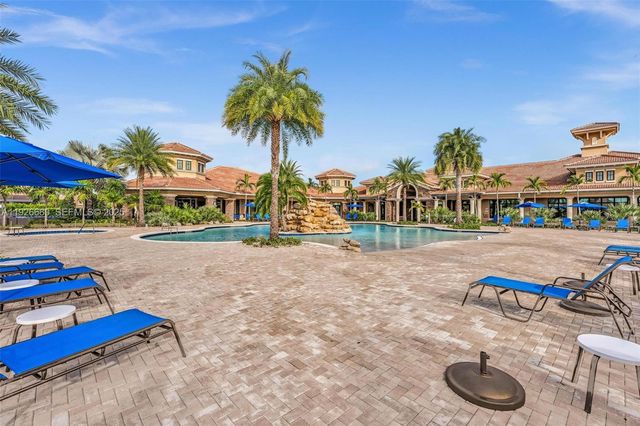 9172 E Leon Cir E, Parkland, FL 33076