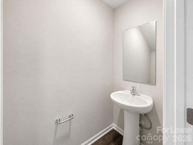 1224 Nia Road, Charlotte, NC 28215
