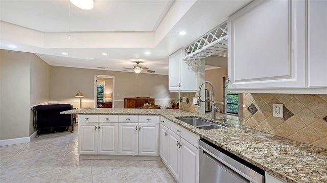 4873 HUNTLEIGH DRIVE, Sarasota, FL 34233