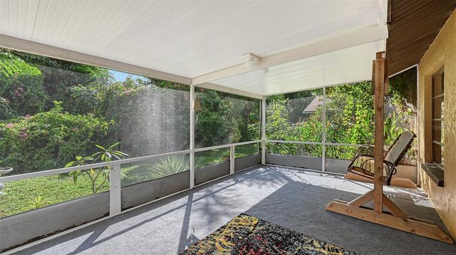 4873 HUNTLEIGH DRIVE, Sarasota, FL 34233