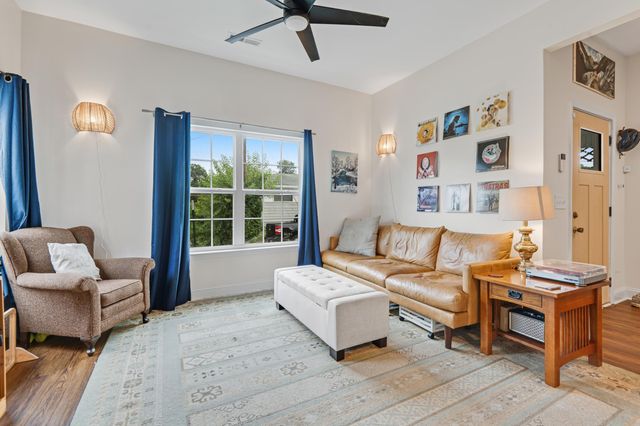 2122 Cleveland Avenue, Chattanooga, TN 37404