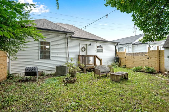 2122 Cleveland Avenue, Chattanooga, TN 37404