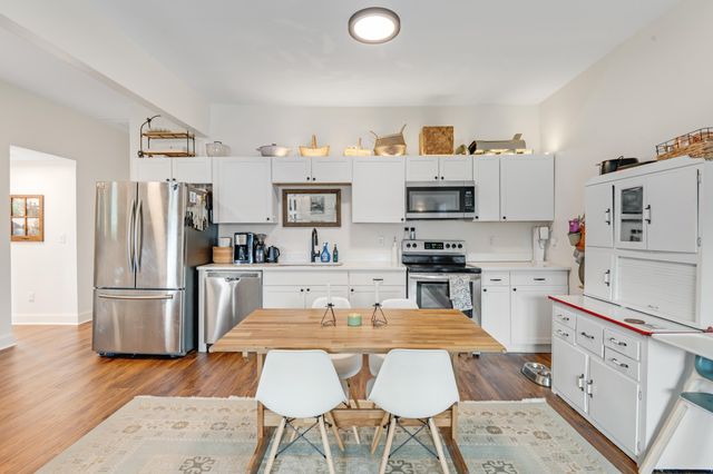 2122 Cleveland Avenue, Chattanooga, TN 37404