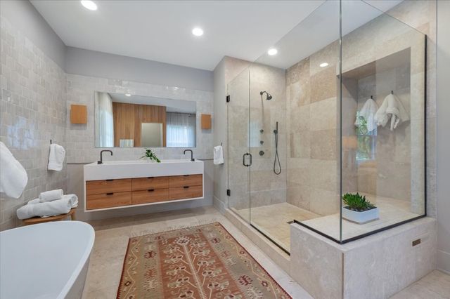 203 Prospect Avenue, Highland Park, IL 60035