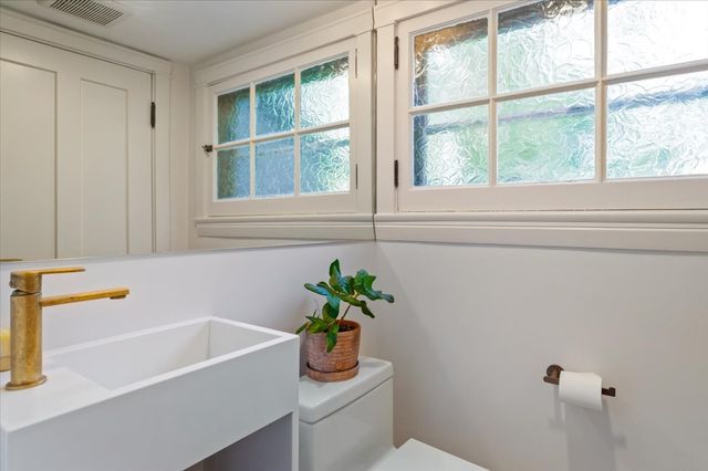 203 Prospect Avenue, Highland Park, IL 60035