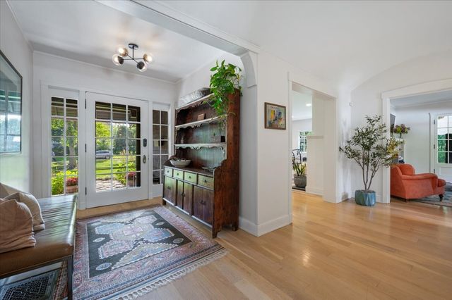 203 Prospect Avenue, Highland Park, IL 60035