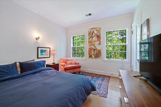 203 Prospect Avenue, Highland Park, IL 60035