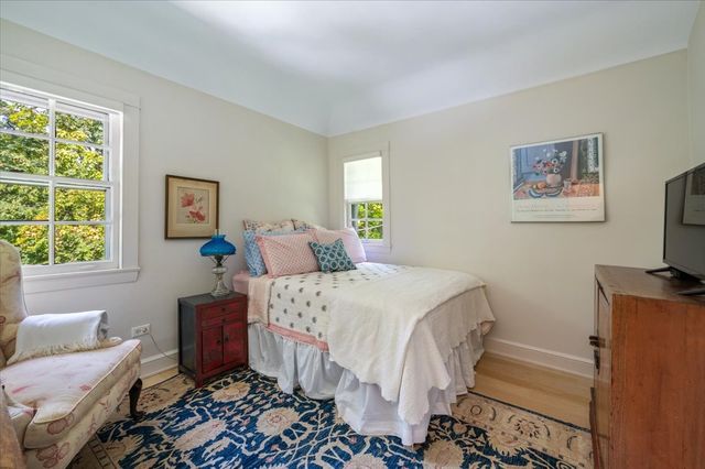 203 Prospect Avenue, Highland Park, IL 60035