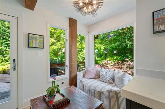 203 Prospect Avenue, Highland Park, IL 60035