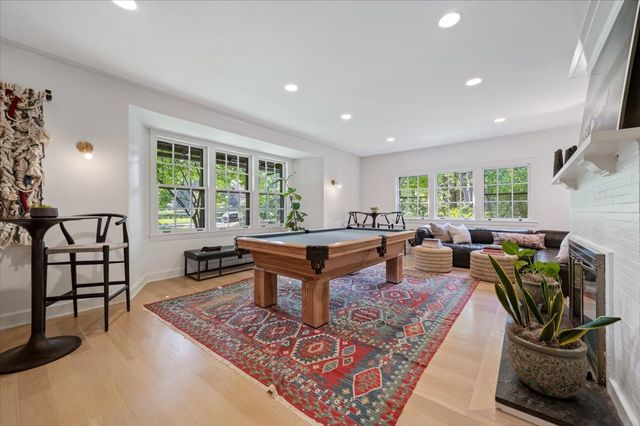 203 Prospect Avenue, Highland Park, IL 60035