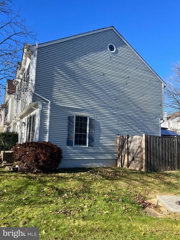 832 SMARTTS LN NE, Leesburg, VA 20176