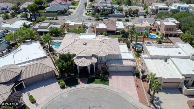 1039 CALLE FLOR Place, El Paso, TX 79912