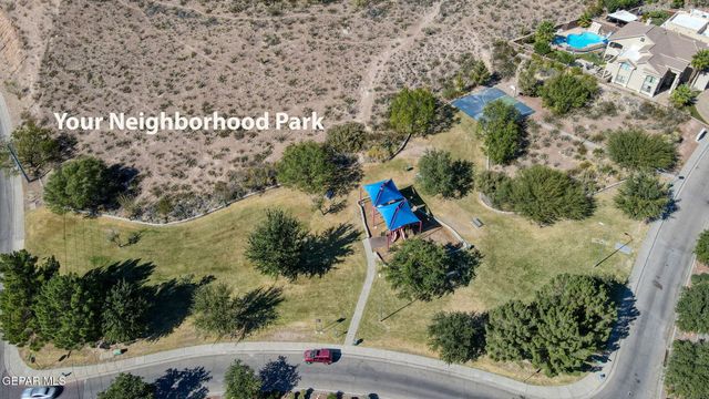 1039 CALLE FLOR Place, El Paso, TX 79912