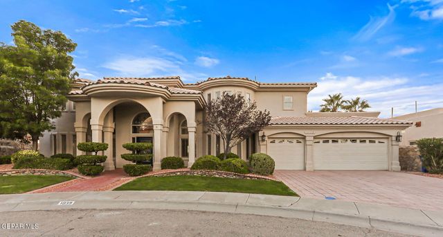 1039 CALLE FLOR Place, El Paso, TX 79912