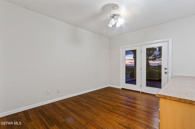 1039 CALLE FLOR Place, El Paso, TX 79912