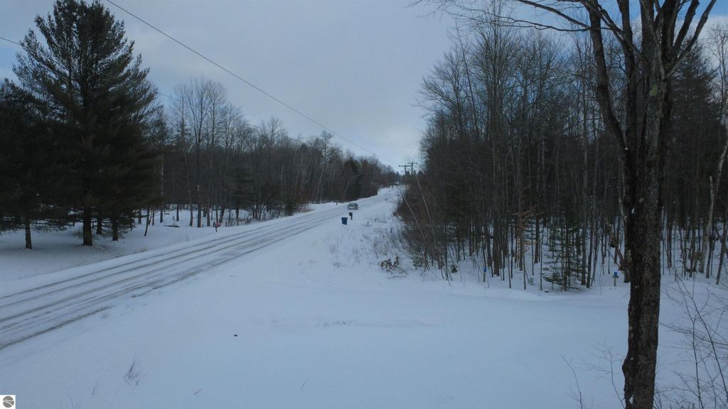 Image 7 of property listing at 1319 Laporte Road, Alger, MI 48610