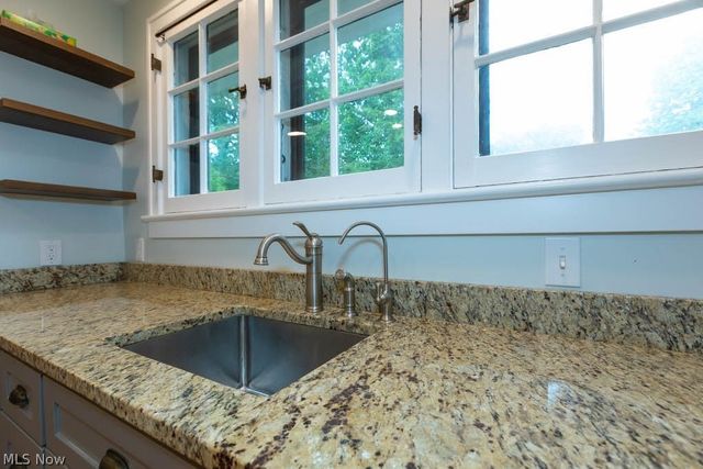 2207 Westminster Road, Cleveland Heights, OH 44118