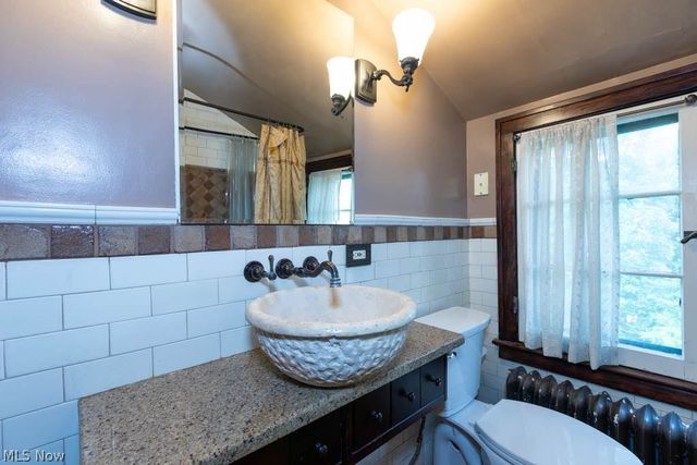 2207 Westminster Road, Cleveland Heights, OH 44118