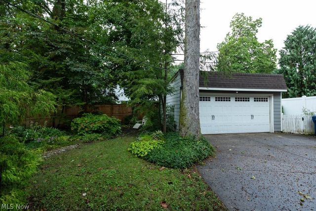 2207 Westminster Road, Cleveland Heights, OH 44118