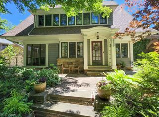 2207 Westminster Road, Cleveland Heights, OH 44118