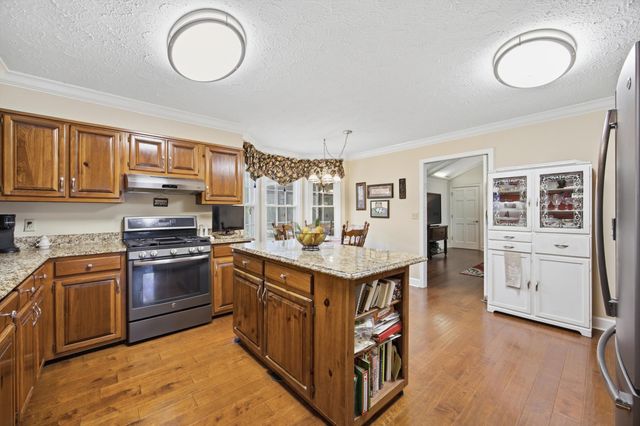 116 Drivers Lane, Cohutta, GA 30710