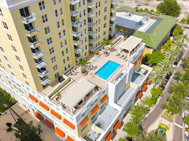 628 CLEVELAND STREET 1507, Clearwater, FL 33755