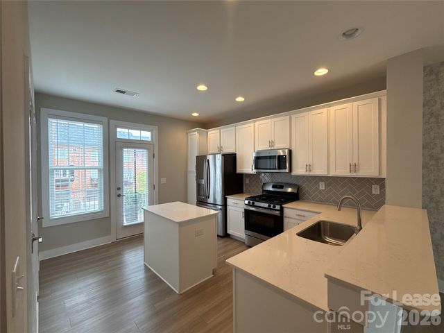9218 Oban Passage Drive, Charlotte, NC 28273