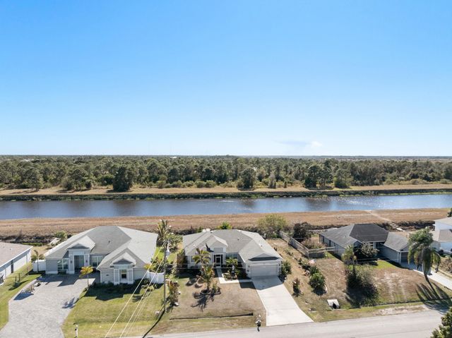 1568 SW Abacus Avenue, Port St. Lucie, Port St Lucie, FL 34953