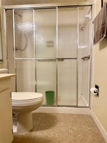 4899 NW 26th Court 249, Lauderdale Lakes, FL 33313