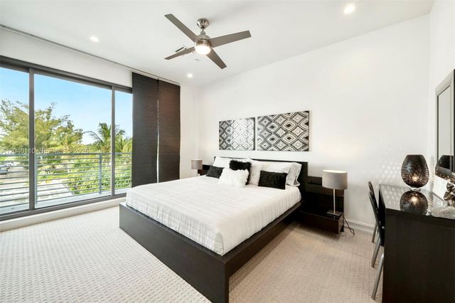 3406 SE 6th Street 3406, Pompano Beach, FL 33062
