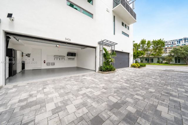 3406 SE 6th Street 3406, Pompano Beach, FL 33062