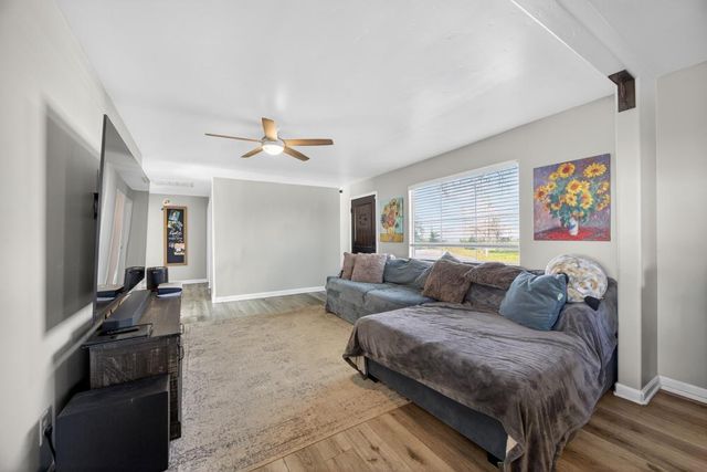 11490 N Arno Rd, Galt, CA 95632