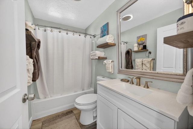 11490 N Arno Rd, Galt, CA 95632