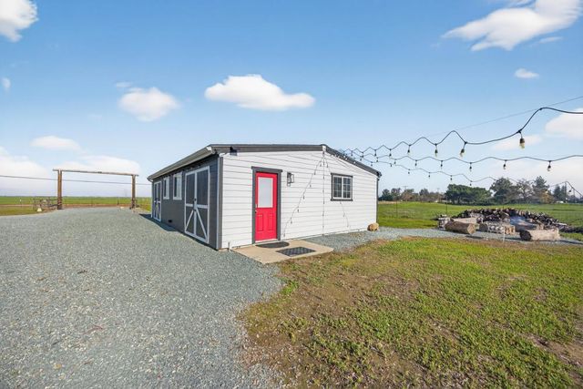 11490 N Arno Rd, Galt, CA 95632