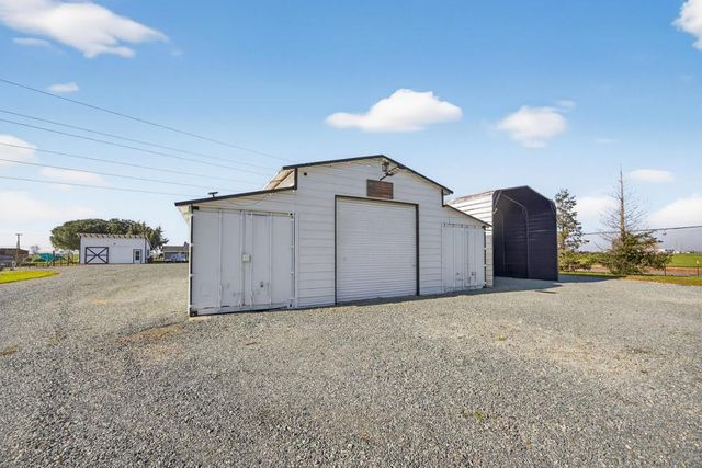 11490 N Arno Rd, Galt, CA 95632