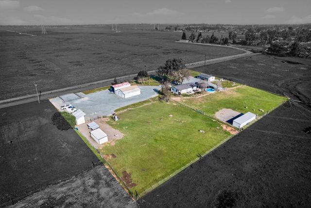 11490 N Arno Rd, Galt, CA 95632